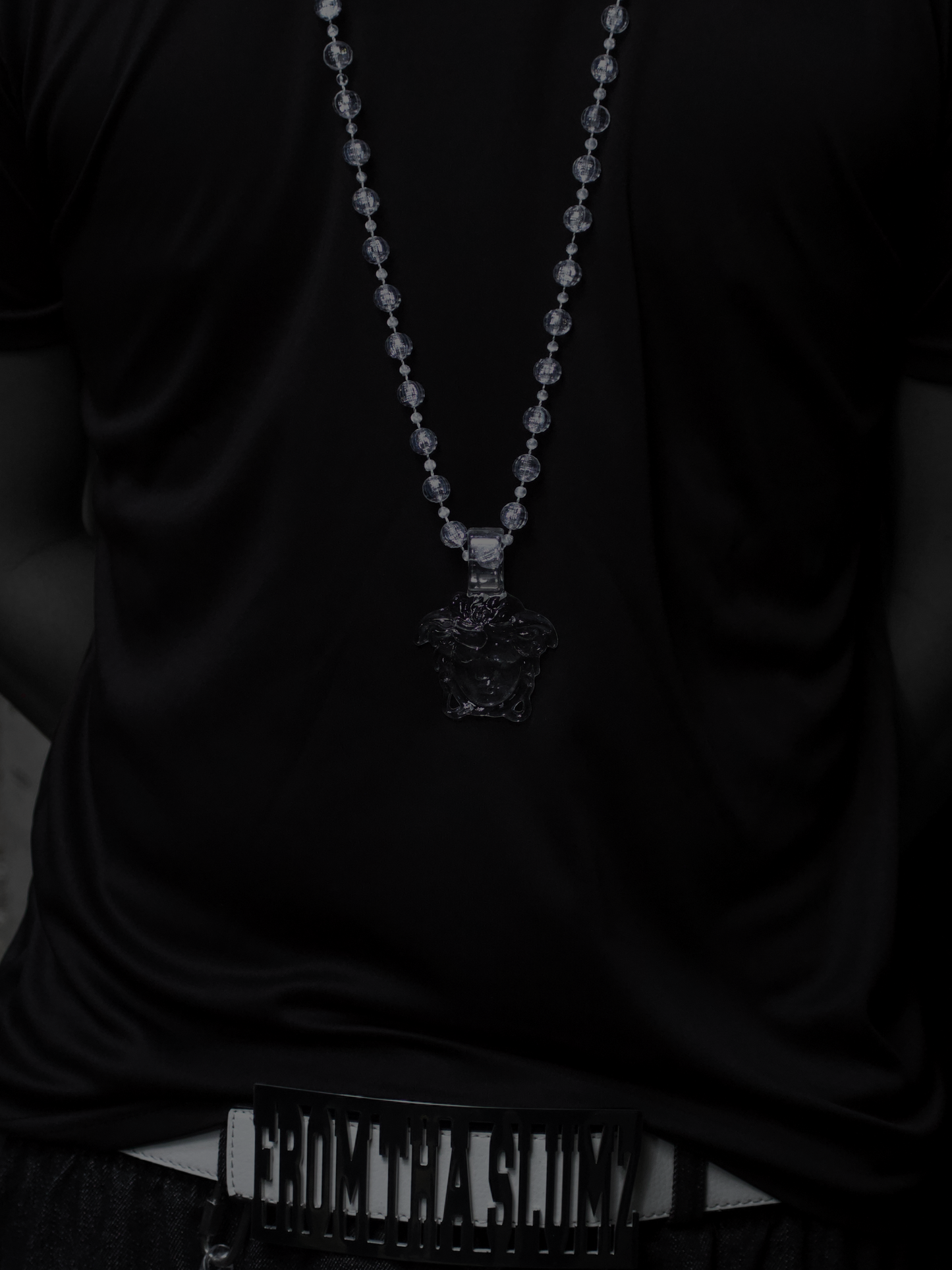 (CLEAR) MEDUSA HEAD NECKLACE
