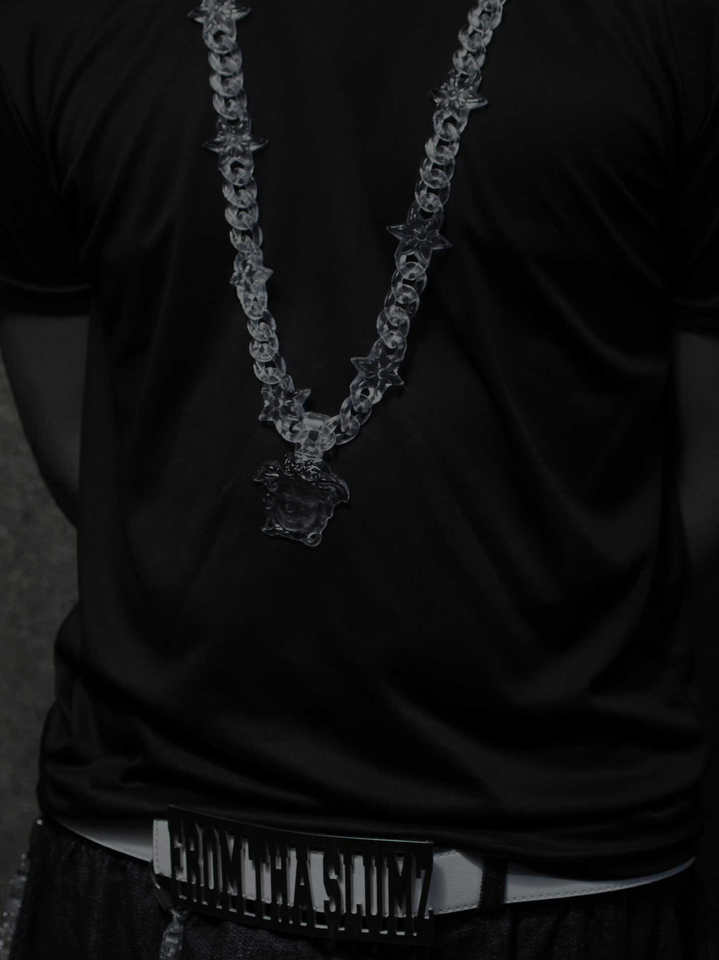 (CLEAR) MEDUSA HEAD NECKLACE